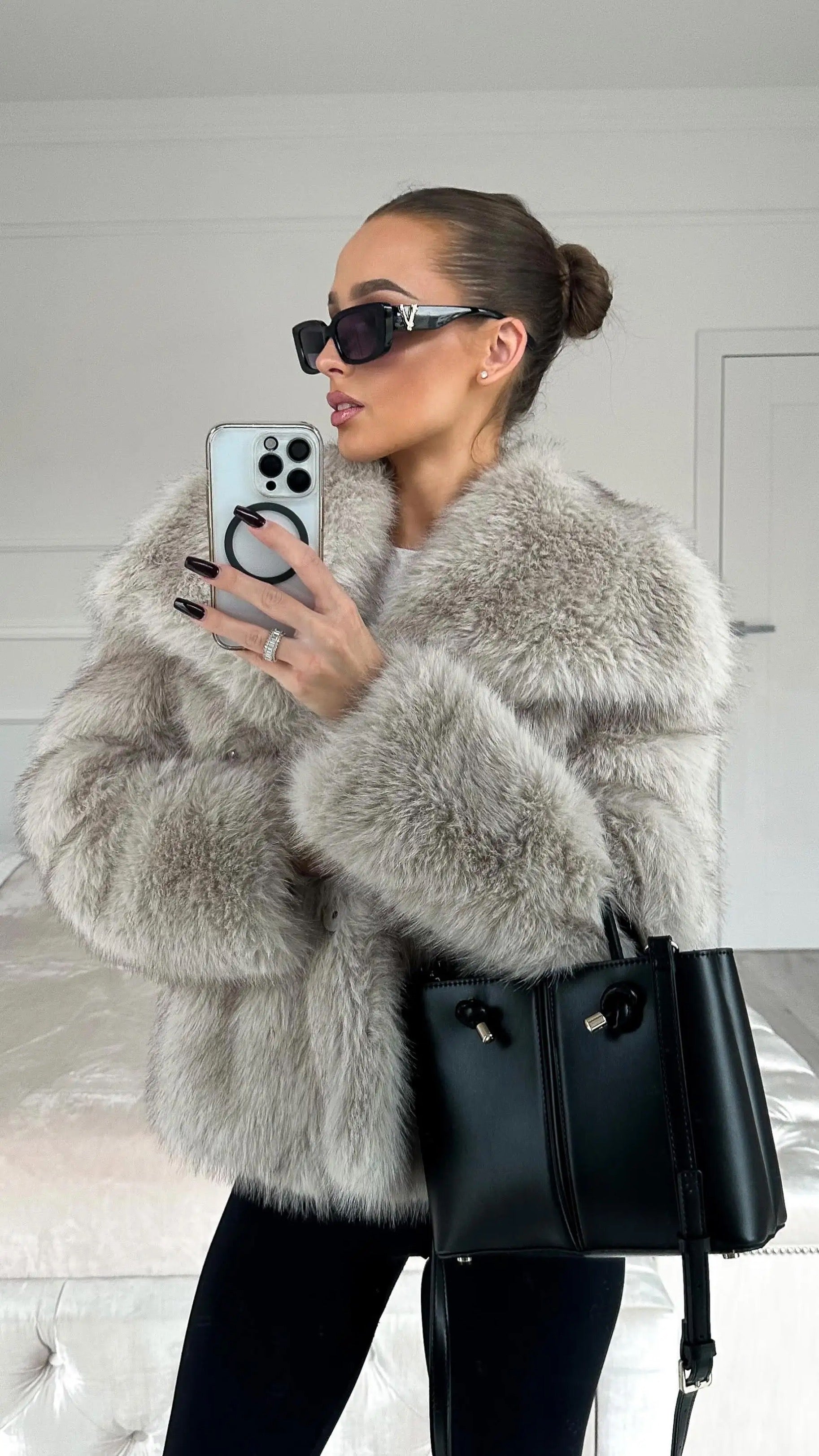 Alena | Elegante Jacke aus Kunstfell