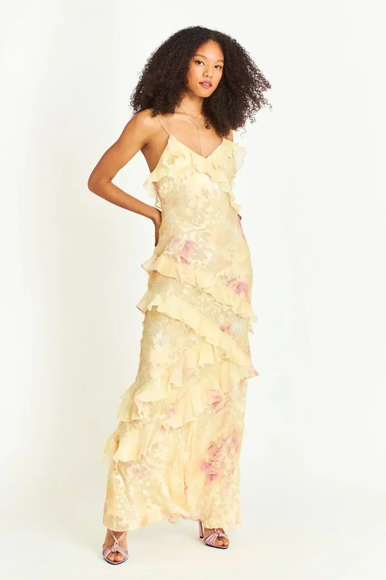 Beatrice | Traumhaftes Kleid mit Rüschen