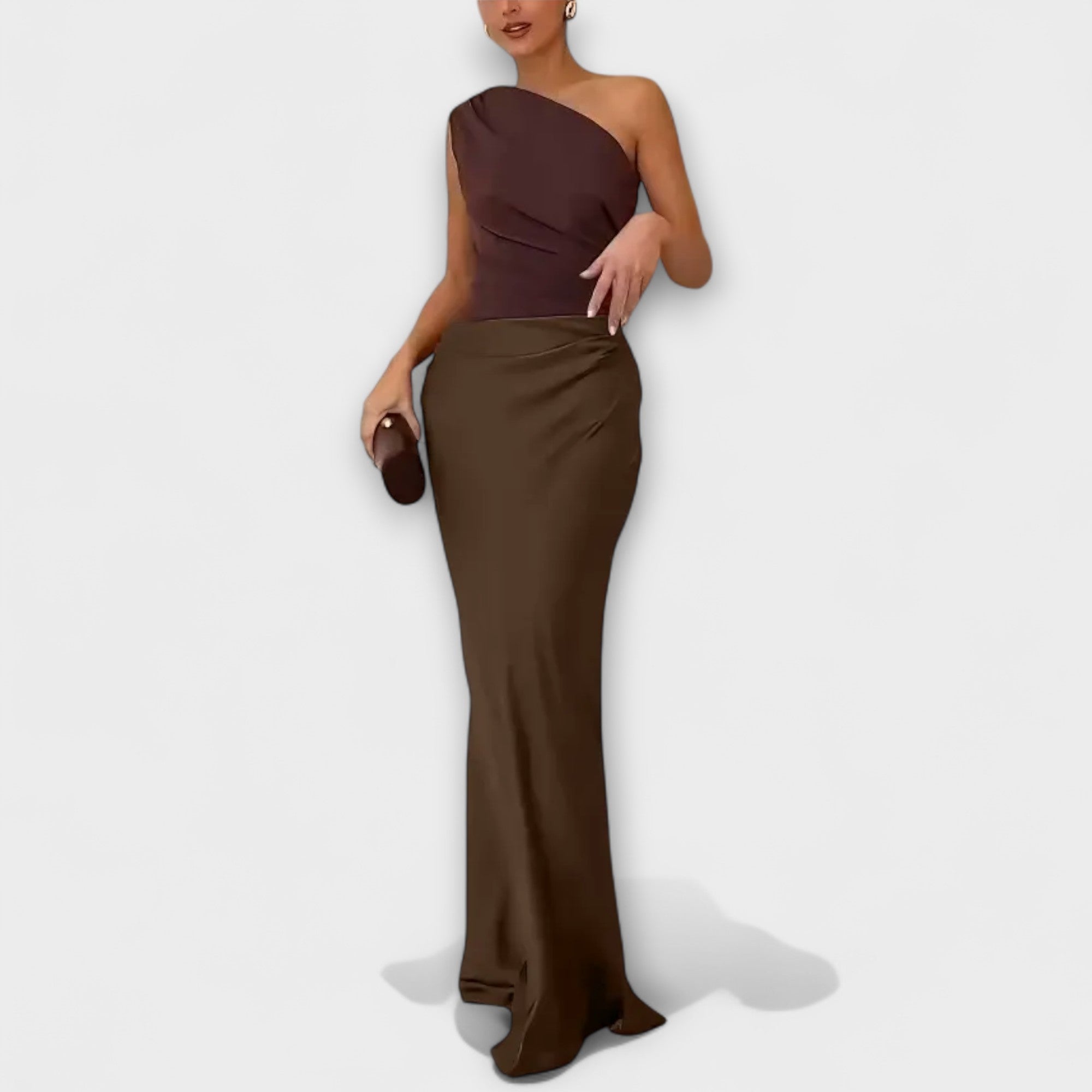 Emilia | Elegante Maxikleid mit einem Schulterträger und Falten