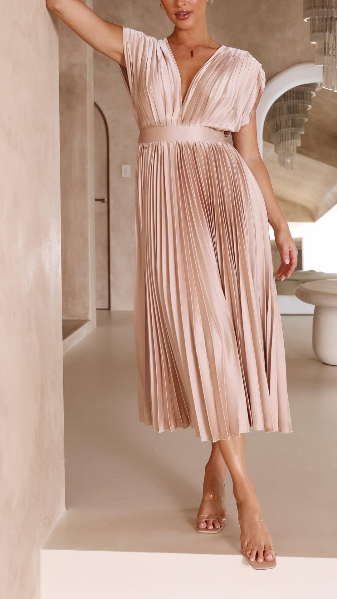 Alexis - Elegantes Kleid mit Rüschen
