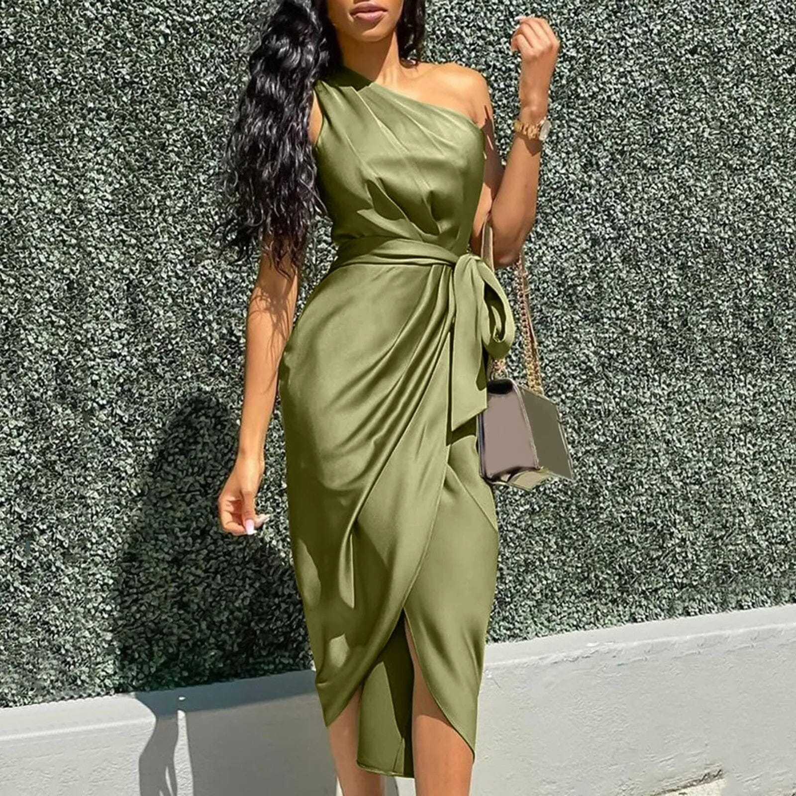 Eve™ | Asymmetrisches Seiden-Maxikleid mit Rüschen