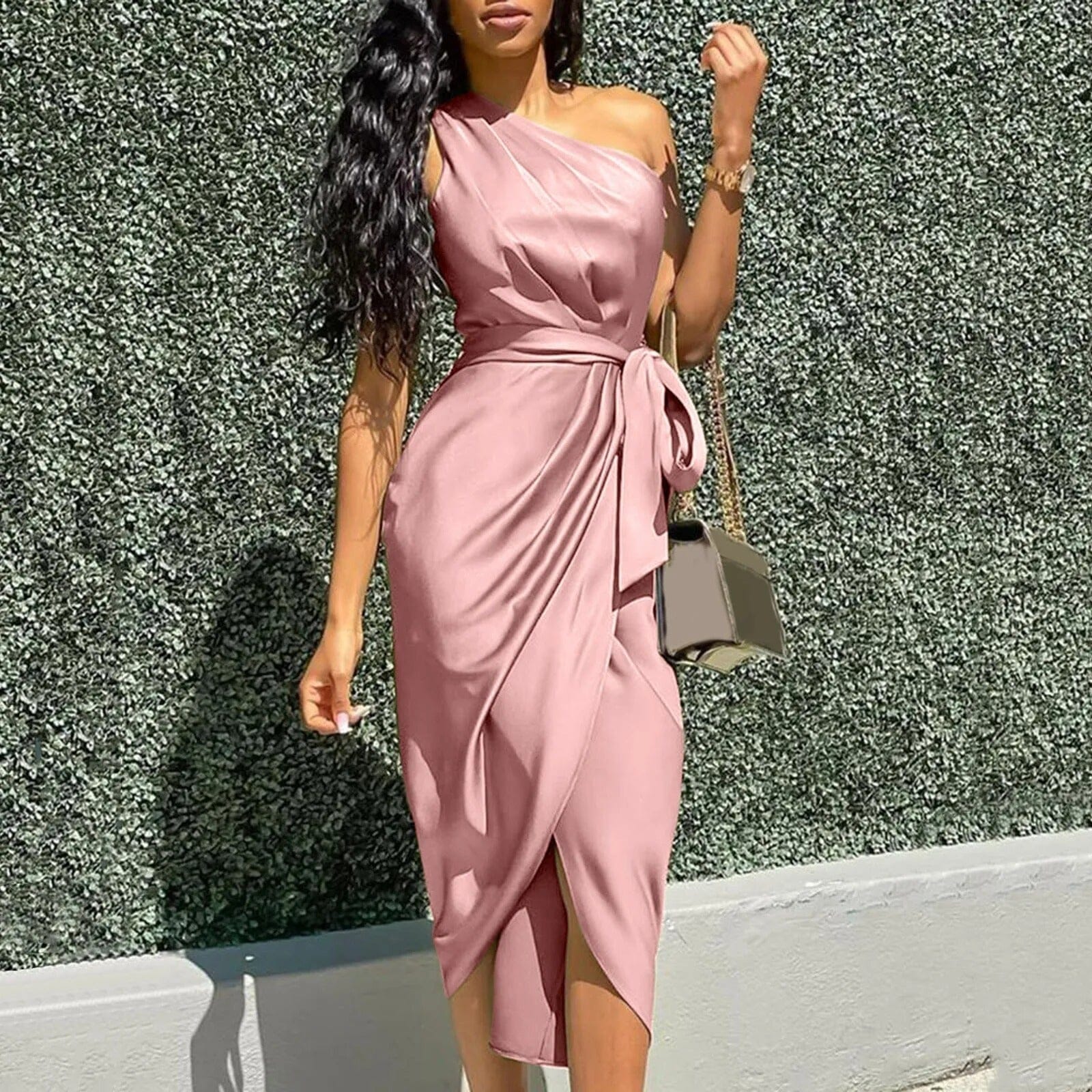 Eve™ | Asymmetrisches Seiden-Maxikleid mit Rüschen