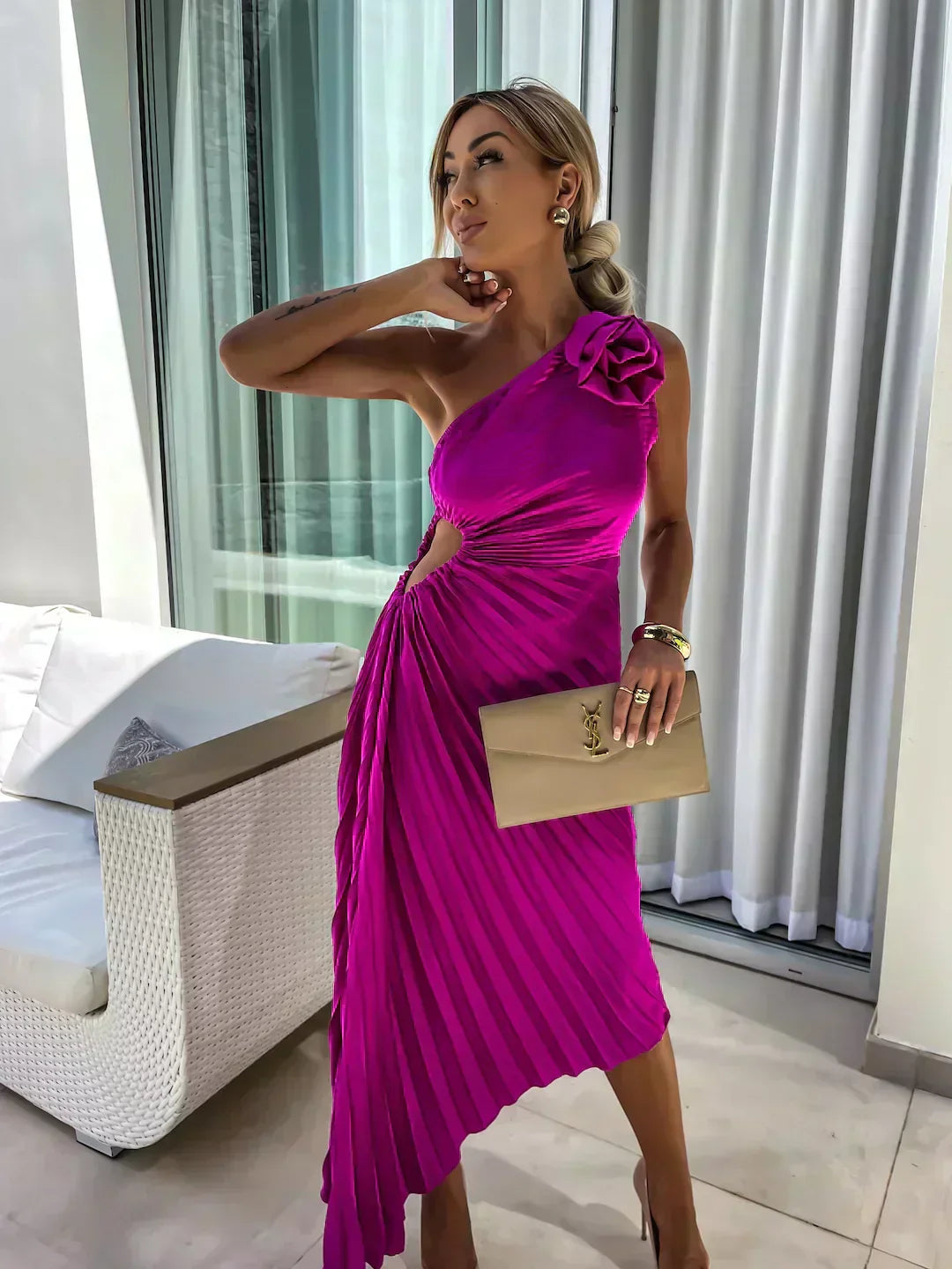 Lizbeth - Kleid mit Blumen-Trägern