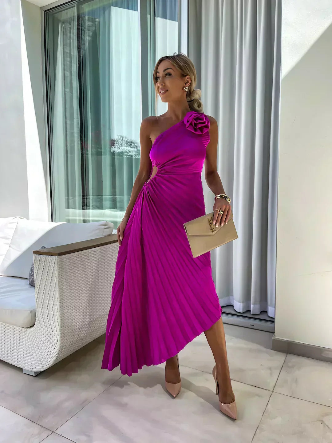 Lizbeth - Kleid mit Blumen-Trägern