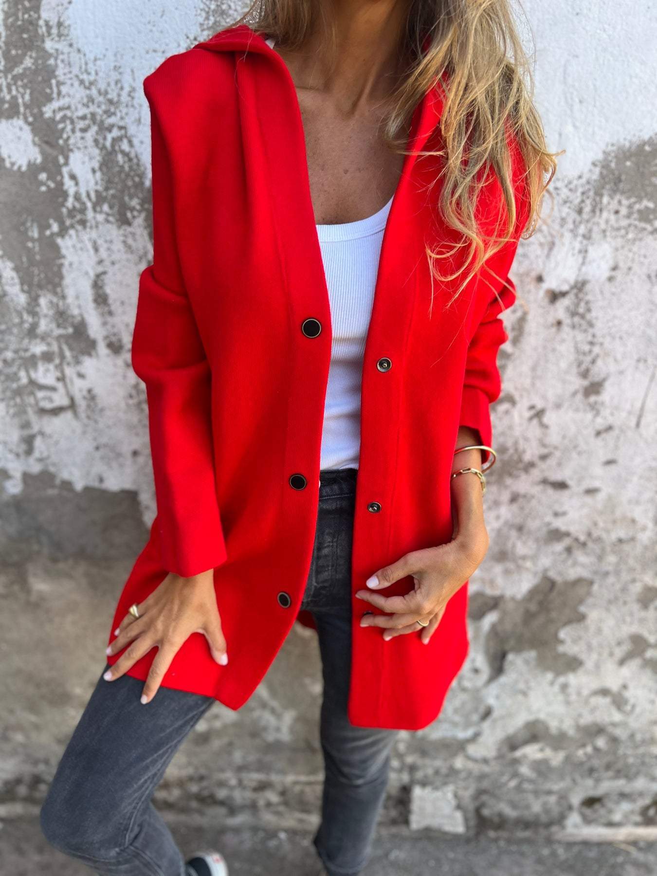 Jacqueline | Lässige Jacke mit Kapuze und Knöpfen