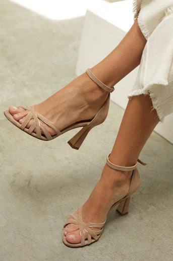 Marona™ | Patchwork Sandalen mit runder Spitze und schmalem Absatz
