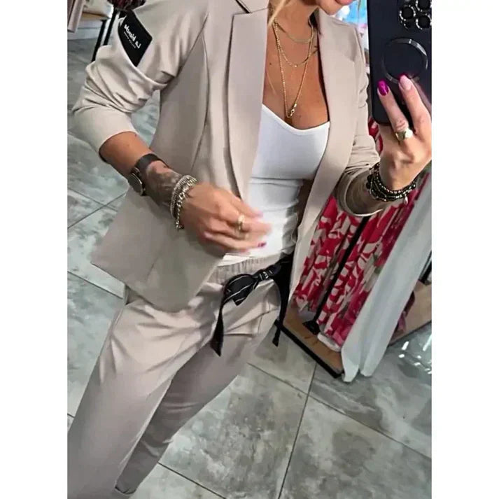 Deborah | Blazer mit passenden Hosen
