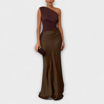 Emilia | Elegante Maxikleid mit einem Schulterträger und Falten