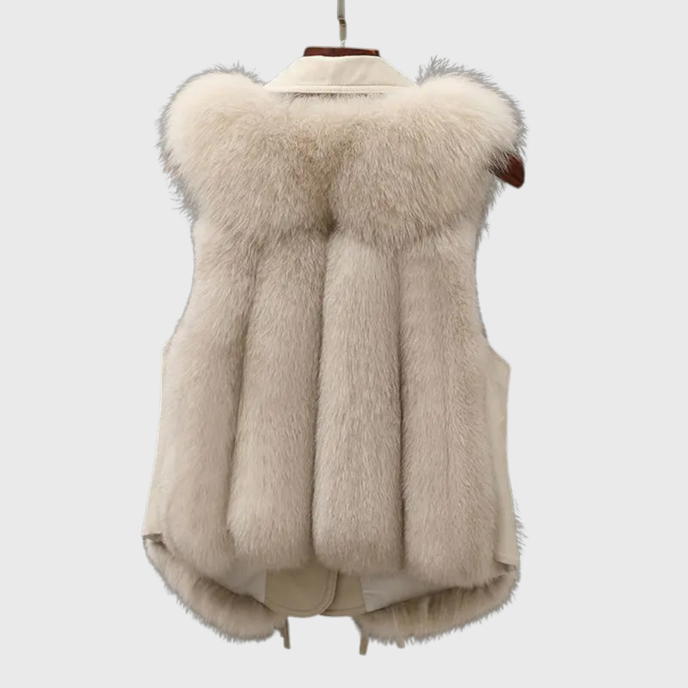 Sabina – Elegante Weste mit Fell