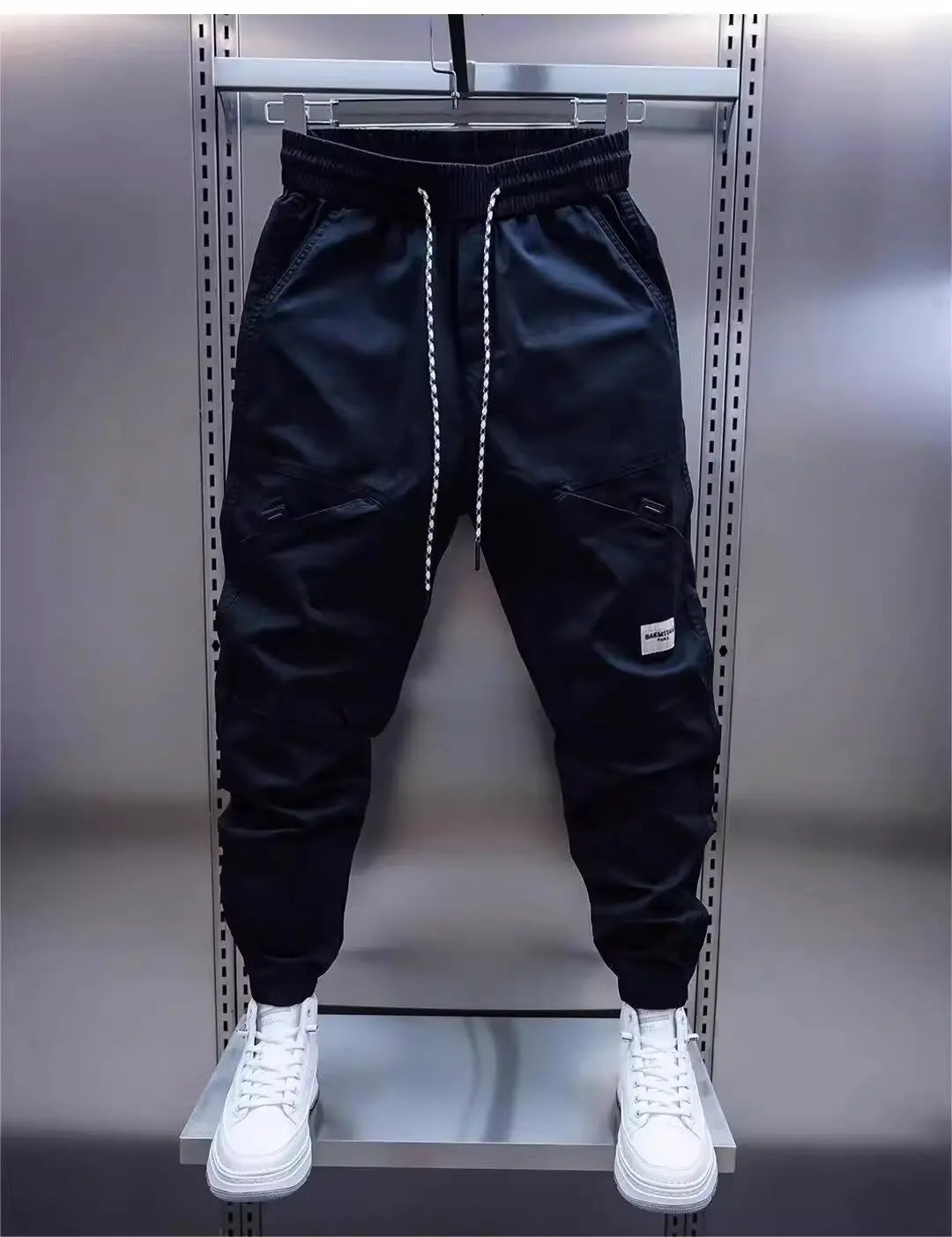 Laurent™ | Sportliche Hose mit eleganten Details