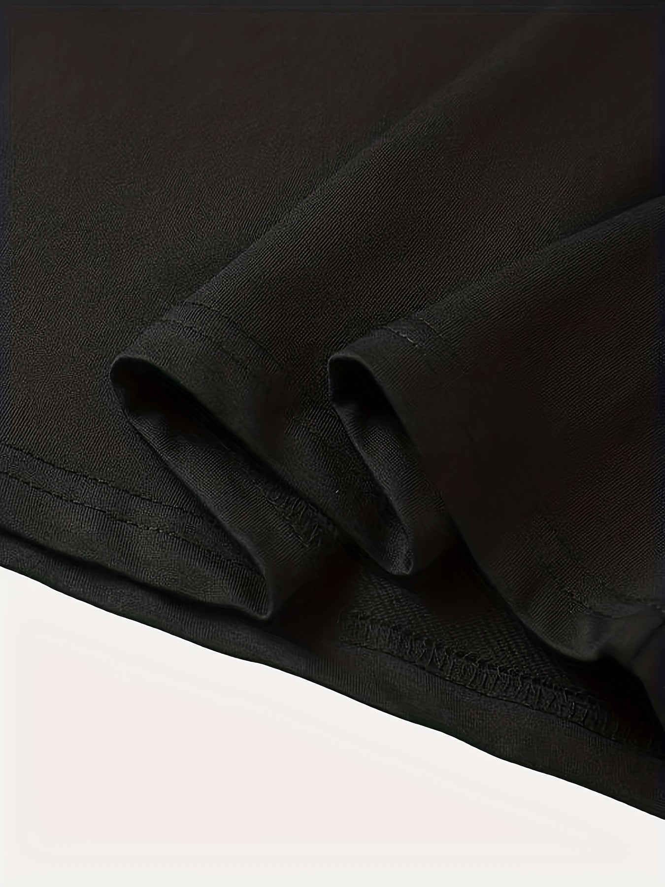 Savrani™ | Elegantes T-Shirt mit Kurzarm und Grafik