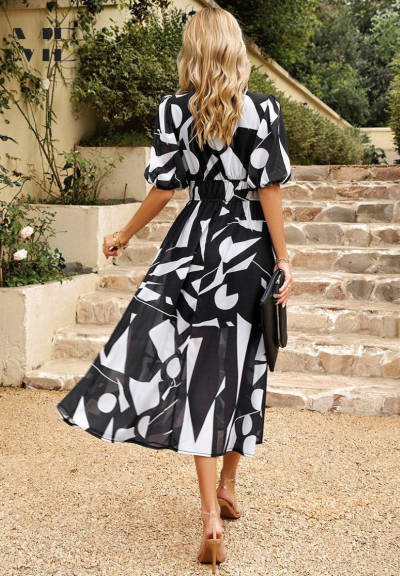 Flore | Elegantes Blumenkleid