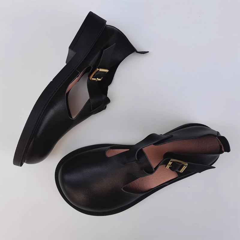 Colette™ | Mary Janes mit runder Spitze