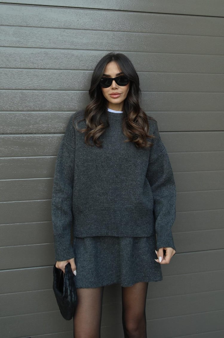 Julavine – Stylisches Oversize-Set aus Pullover und Rock